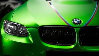 BMW hat die Auslieferungszahlen gesteigert. Bild und Copyright: Sabuhi Novruzov / shutterstock.com.