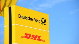 Die Deutsche Post / DHL group hat ihre Bilanz für 2023 vorgelegt. Bild und Copyright: nitpicker / shutterstock.com.