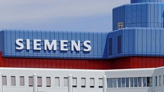 Chartanalyse der UBS zur Siemens Aktie. Bild und Copyright: Pres Panayotov / shutterstock.com.