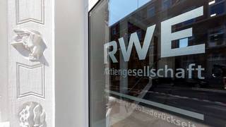 4investors-Chartanalyse zur RWE Aktie, die unter die 200-Tage-Linie gefallen ist. Bild und Copyright: RWE.