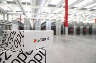 Das Internet-Handelsunternehmen Zalando will das Wachstum hoch halten und kündigt 200 Millionen Euro an Investitionen an. Bild und Copyright: Zalando.