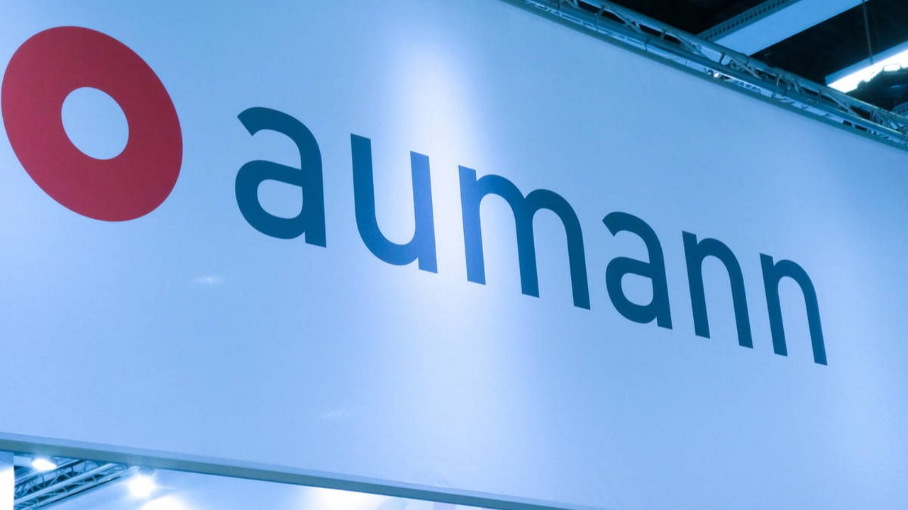 Aumann meldet Quartalszahlen und einen Ausblick auf 2022 sowie 2023. Bild und Copyright: Cineberg / shutterstock.com.