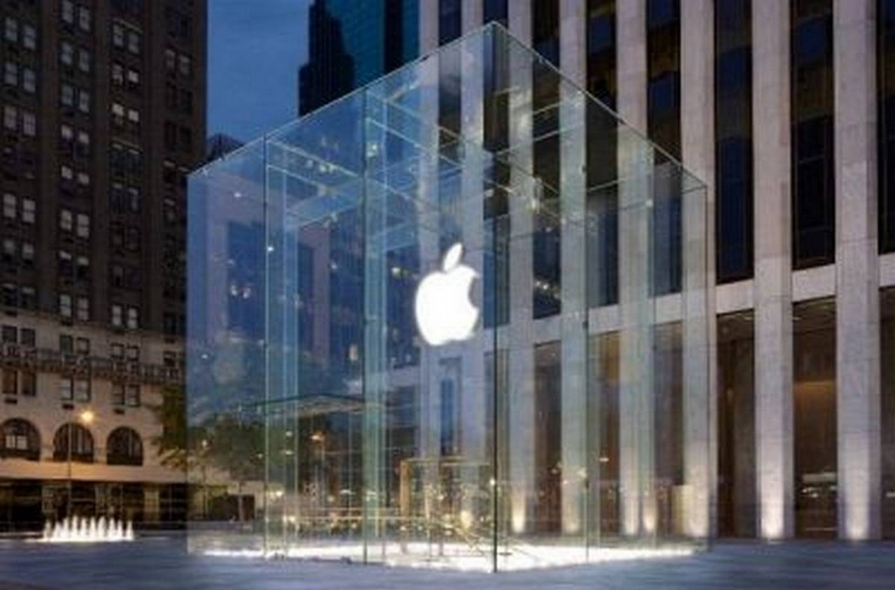 Apple-Store an der Fifth Avenue in New York City. Bild und Copyright: Apple.