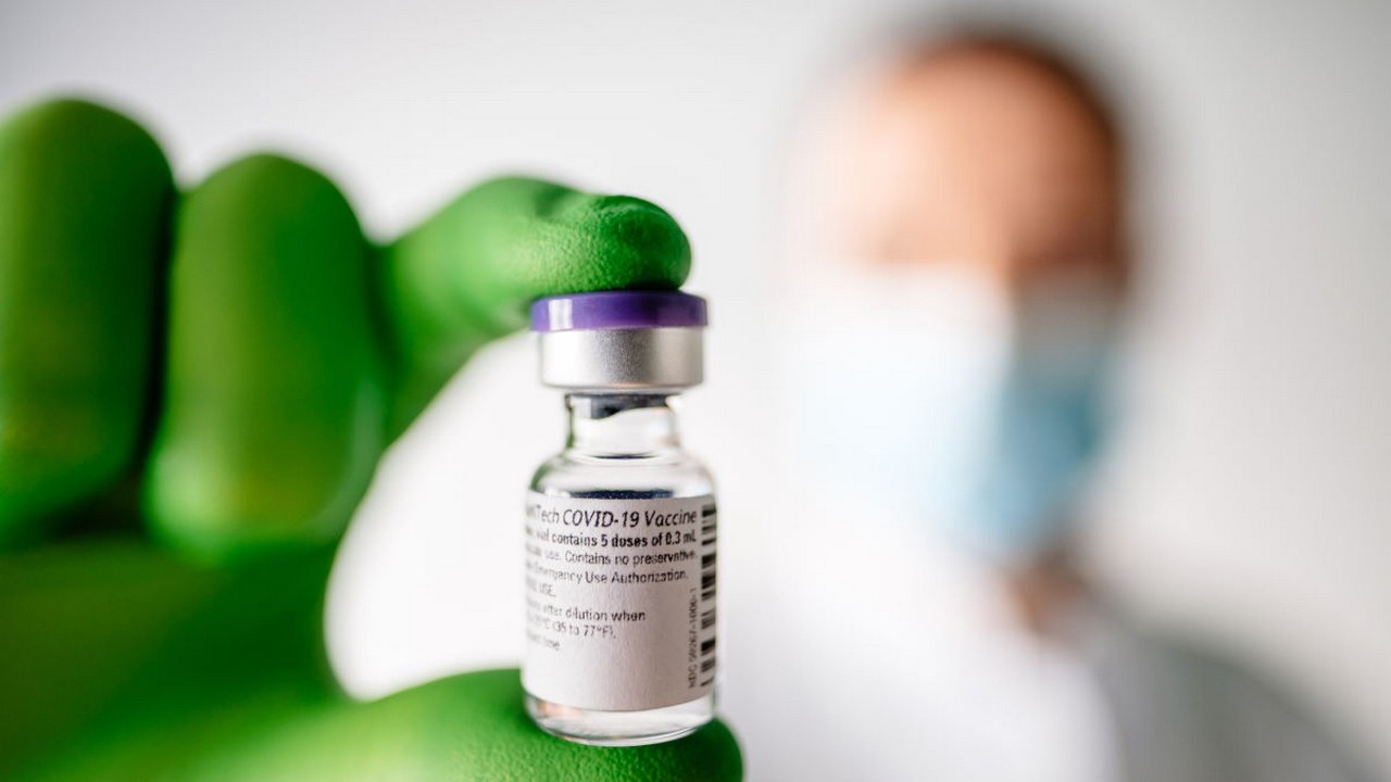 BioNTech streitet mit CureVac um mögliche Patentverletzungen beim COVID-19 Impfstoff Comirnaty. Bild und Copyright: BioNTech.