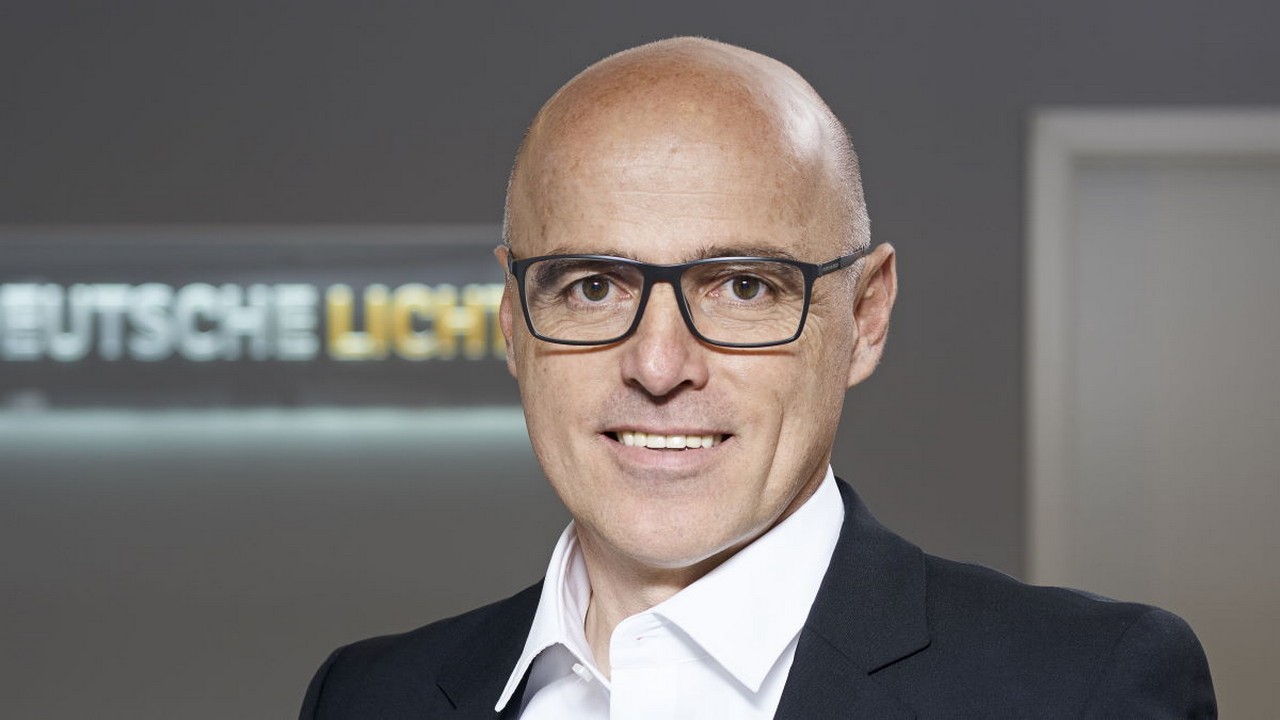 Roman Teufl, Geschäftsführer der Deutsche Lichtmiete, im Interview mit der 4investors-Redaktion. Bild und Copyright: Deutsche Lichtmiete.