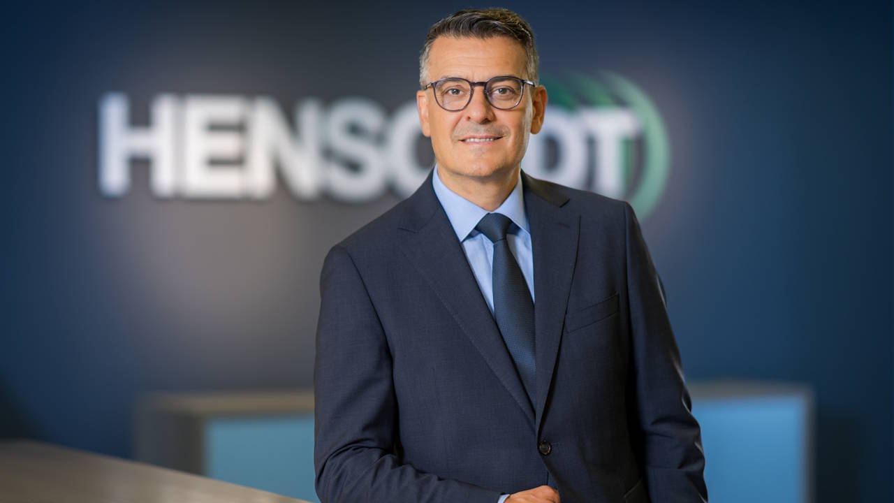 Hensoldt-CEO Oliver Dörre, Das Rüstungsunternehmen hat am Freitag Halbjahreszahlen vorgelegt. Bild und Copyright: Hensoldt.