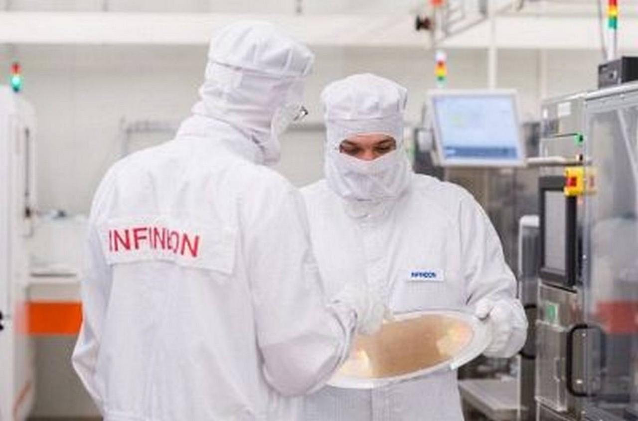 Infineon fährt bei den Investitionen einen etwas vorsichtigeren Kurs. Bild und Copyright: Infineon.