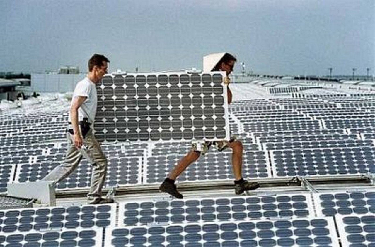 Die Aktie von Phoenix Solar haussiert seit Tagen bei enorm hohen Umsätzen. An der Börse sind die Zocker erwacht. Photo und Copyright: Phoenix Solar.