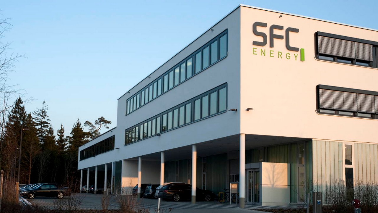 Zentrale von SFC Energy in Brunnthal. Bild und Copyright: SFC Energy.