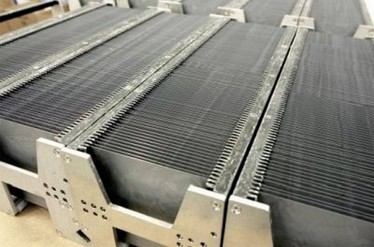 Siliziumwafer aus der Solarworld-Produktion – 2013 sanken Absatz und Umsatz. Bild und Copyright: Solarworld.