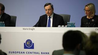 EZB-Chef Mario Draghi: Öffnet er die „geldpolitische Schatulle“ morgen erneut? Bild und Copyright: 360b / shutterstock.com.