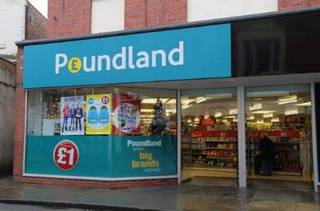 Steinhoffs britische Poundland-Sparte könnte im Rahmen einer Sanierung zur Schuldentilgung verkauft werden - so frühere Spekulationen. Bild und Copyright: thanasus / shutterstock.com.