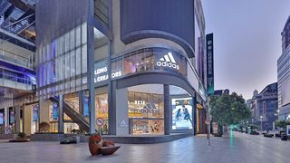 4investors.de-Chartcheck zur Adidas Aktie. Bild und Copyright: Adidas.