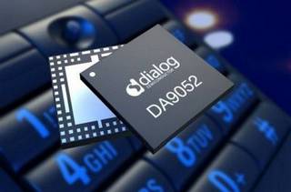 Chip der Serie DA9052 für das Energiemanagement. Bild und Copyright: Dialog Semiconductor.