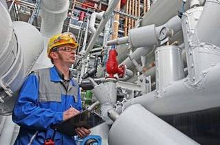 Kreisgasanlage der Polysiliciumproduktion im Werk Nünchritz von Wacker Chemie. Bild und Copyright: Wacker Chemie.