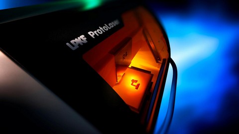 Nach dem Hype-Absturz bildet die LPKF Aktie einen Doppelboden bei 12,50 Euro. Bild und Copyright: LPKF Laser.