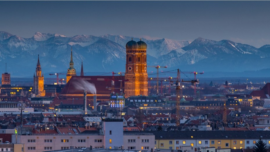  München bekommt 2024 einen neuen „Königshof”. Bild und Copyright: amyrxa / shutterstock.com.